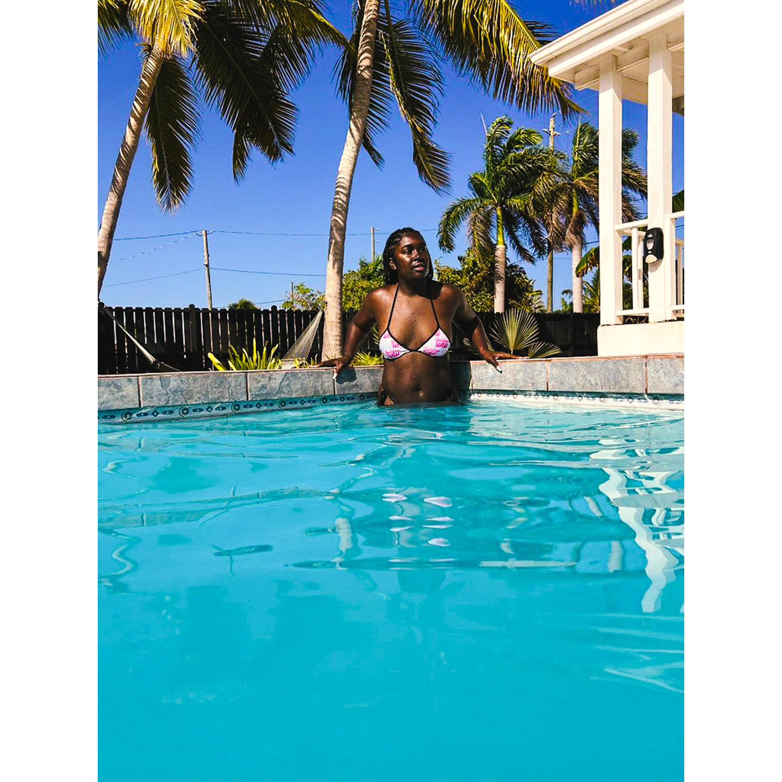 Girls Love Unu 2.0 Swimsuit - Women's